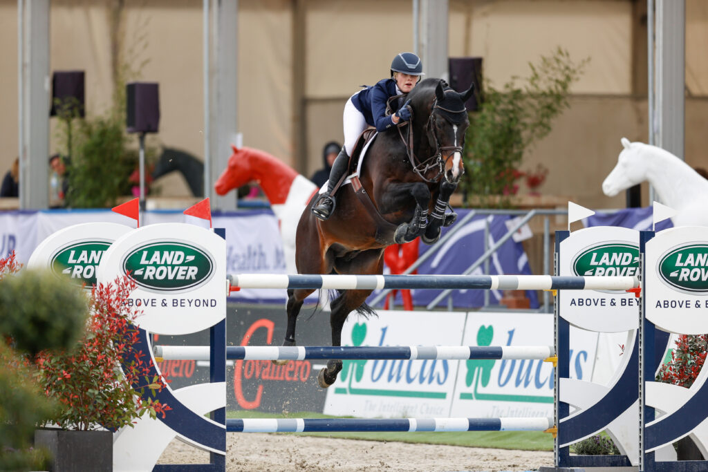 HAGEN a.T.W. - Horses and Dreams meets Japan Sports Edition 2021

BOECKMANN Leonie (GER), Fire and Ice J
Finalqualifikation zu Deutschlands U25 Springpokal der Stiftung deutscher Spitzenpferdesport Springprüfung Kl. S*** mit Stechen 1,45
Preis der Familie Müter

Hagen a.T.W., Hof Kasselmann
25. April 2021
© www.sportfotos-lafrentz.de/Stefan Lafrentz