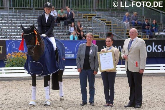 Spitzen-Wochenende: 5. Platz im BuCha-Finale & Gewinn des BMEL-Tierschutzpreises